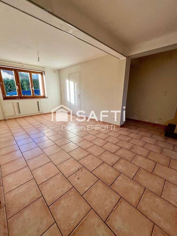 Photo 4 - Maison à BEAUMONT-EN-ARGONNE