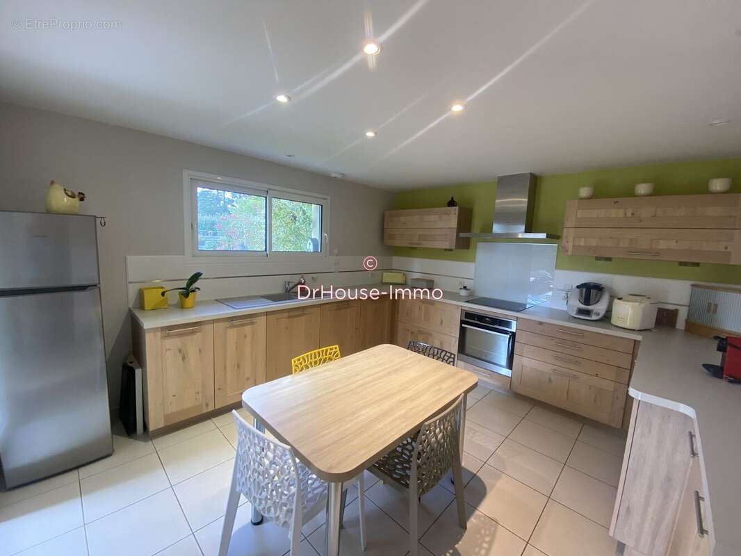 Maison à MIGNALOUX-BEAUVOIR