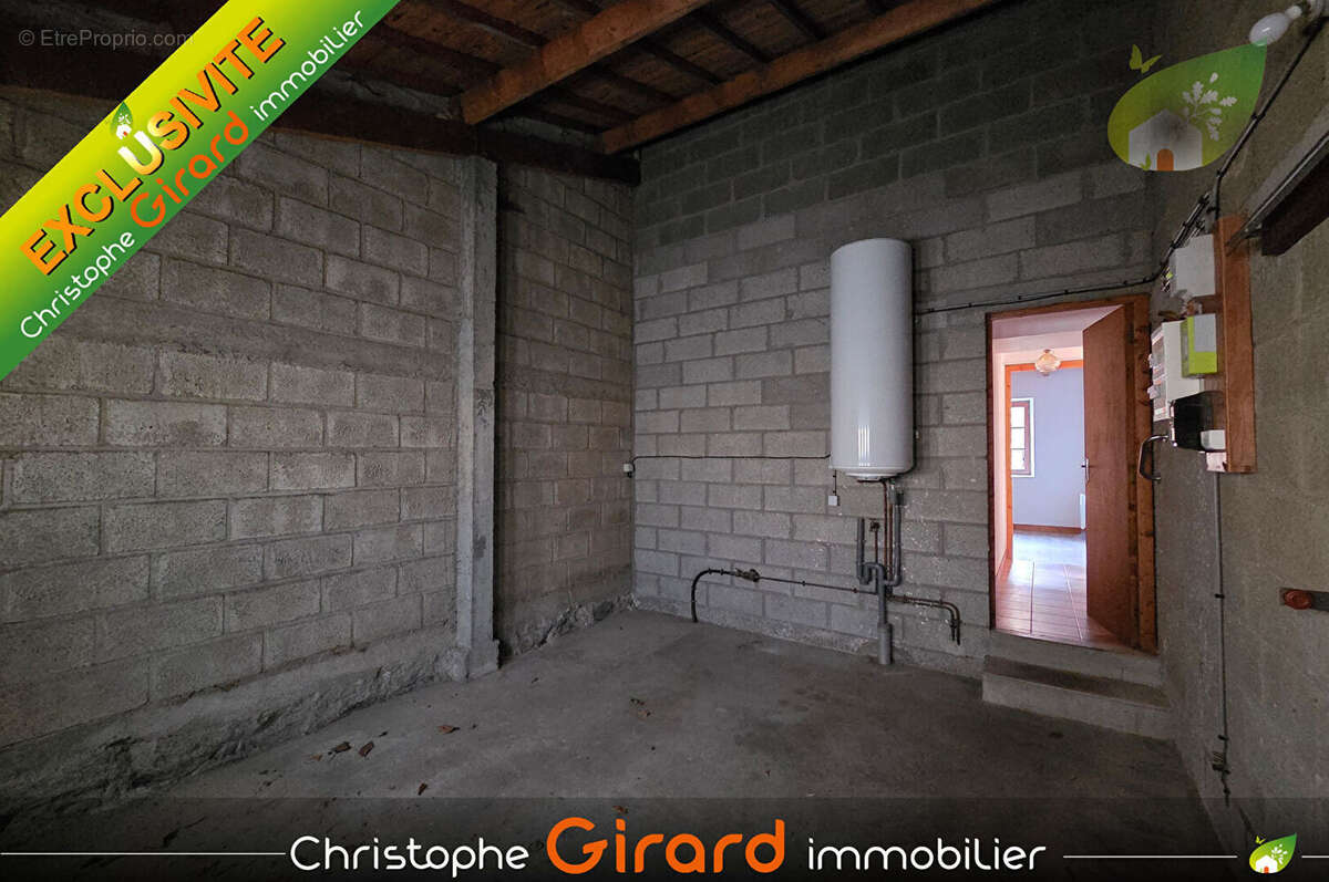 Maison à LES CHAMPS-GERAUX