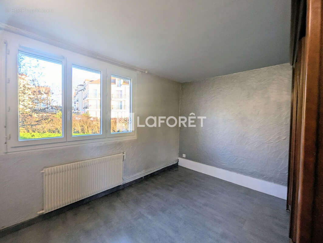 Appartement à VILLIERS-LE-BEL