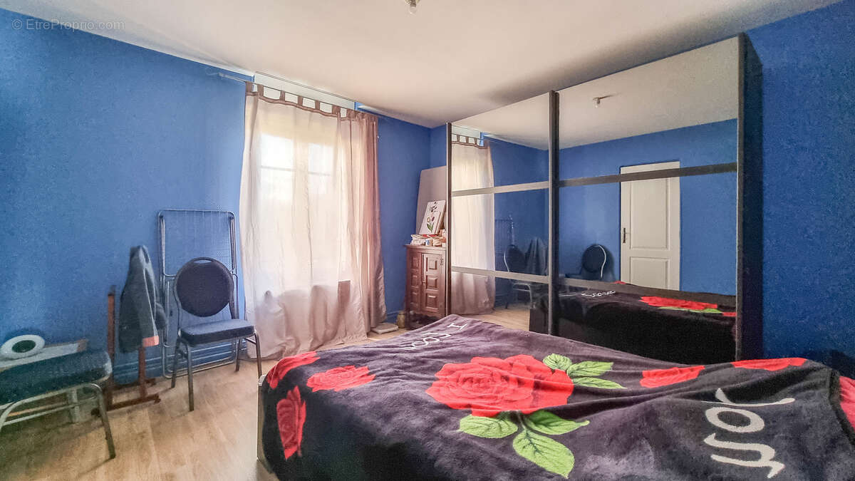 Appartement à CHARLEVILLE-MEZIERES