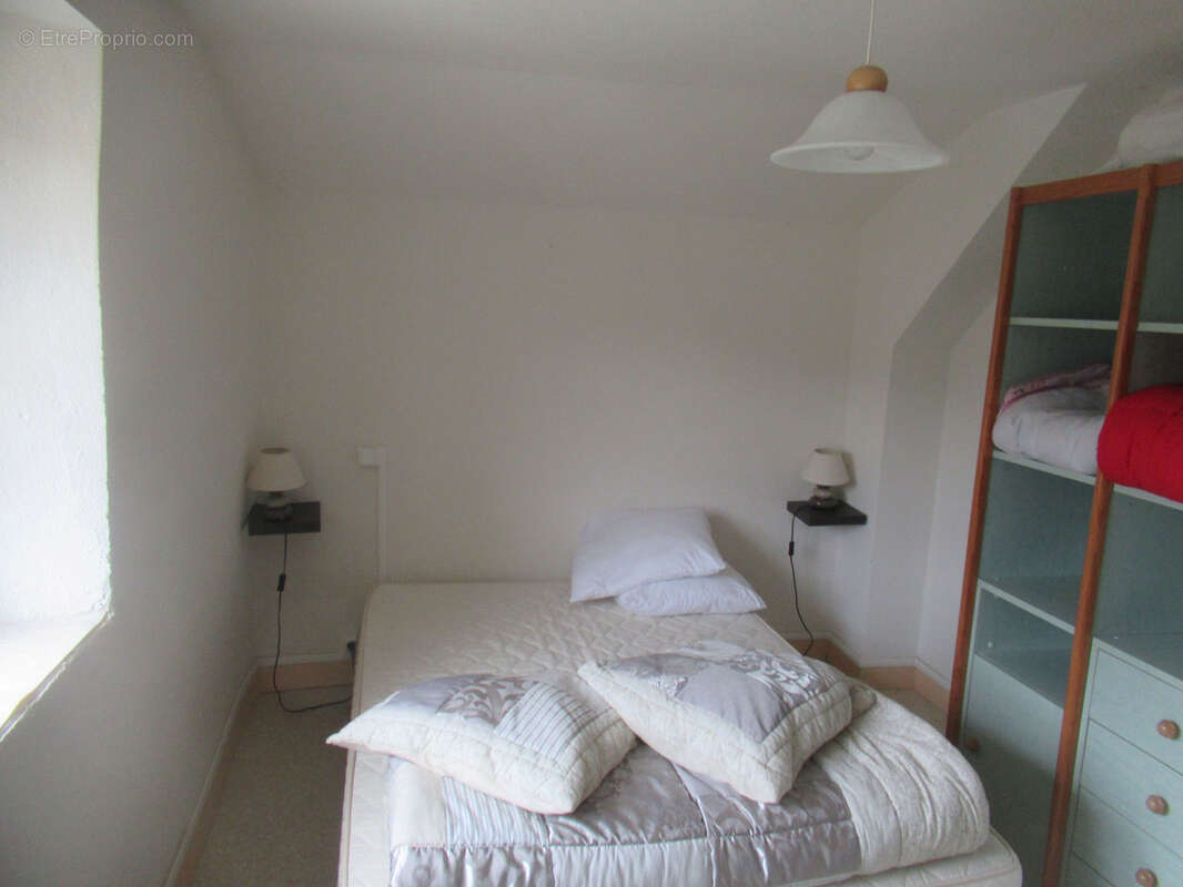 Maison en pierres avec terrain attenant, habitable de suite - photo 4