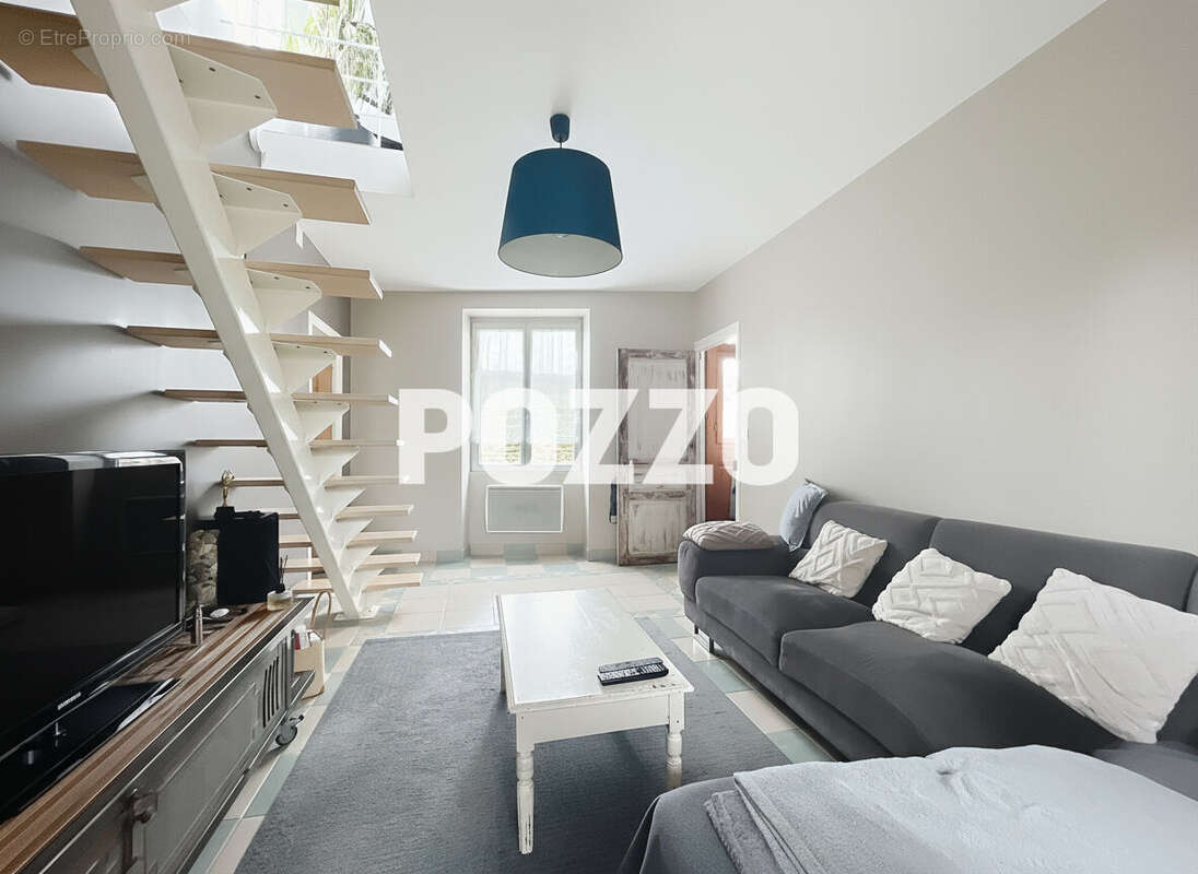 Maison à SAINT-PAIR-SUR-MER