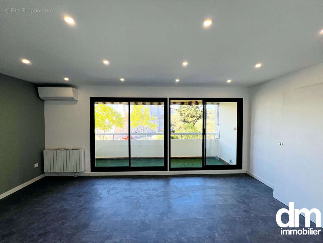 Appartement de type 4 entièrement renové d'une surface de 87m2 avec cellier, extérieur et garage - photo 6