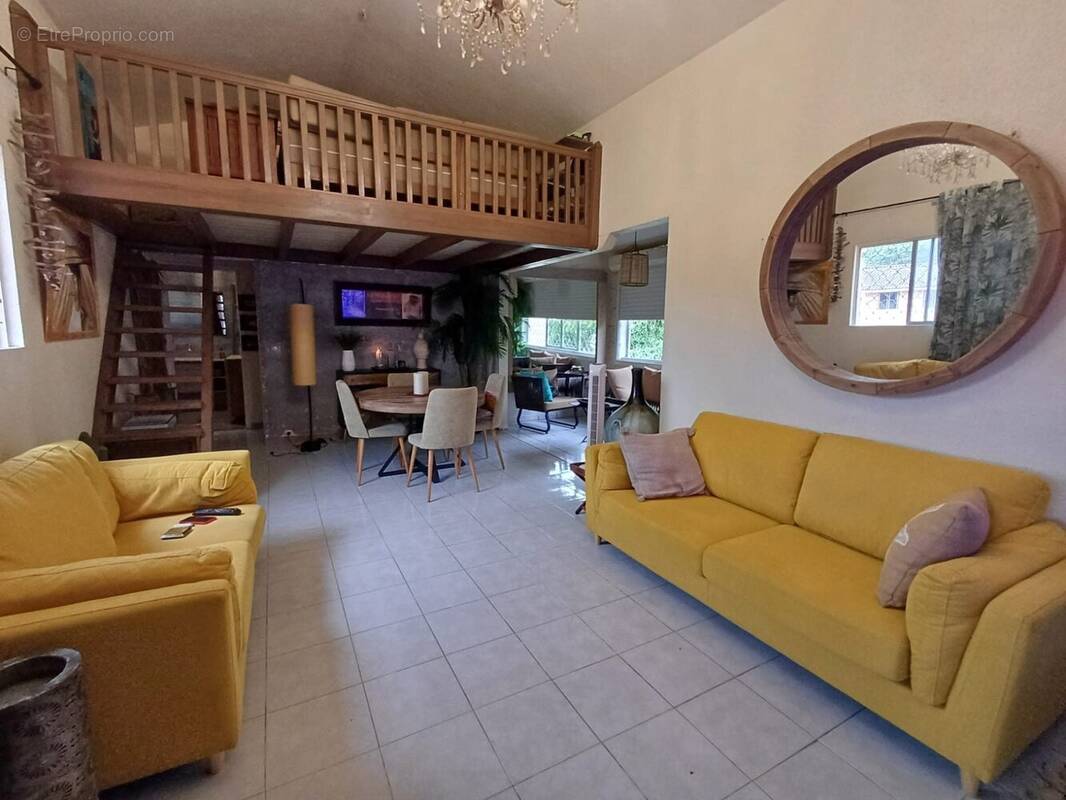 Appartement à SCHOELCHER