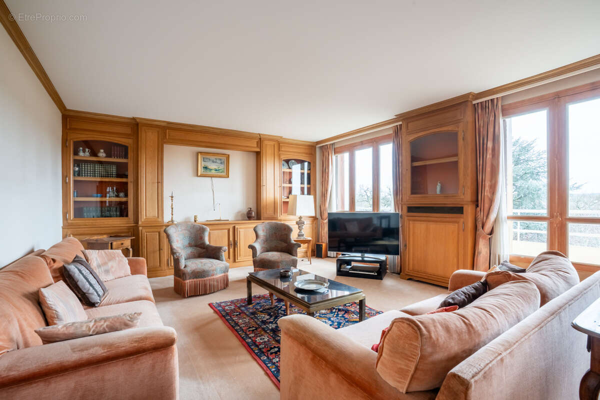 Appartement à LE VESINET