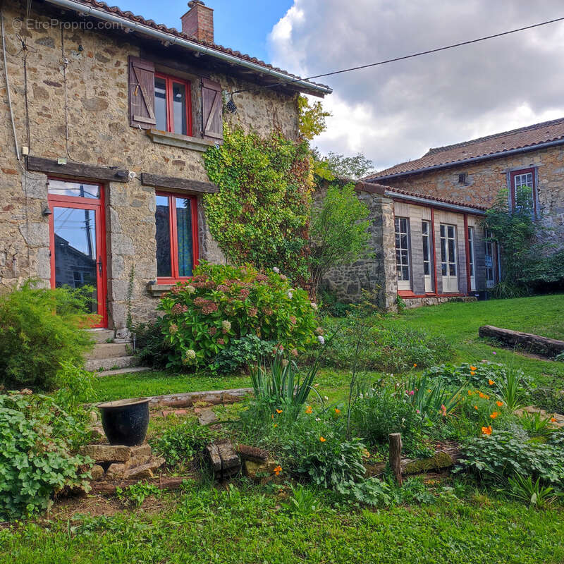 Maison à MAISONNAIS-SUR-TARDOIRE