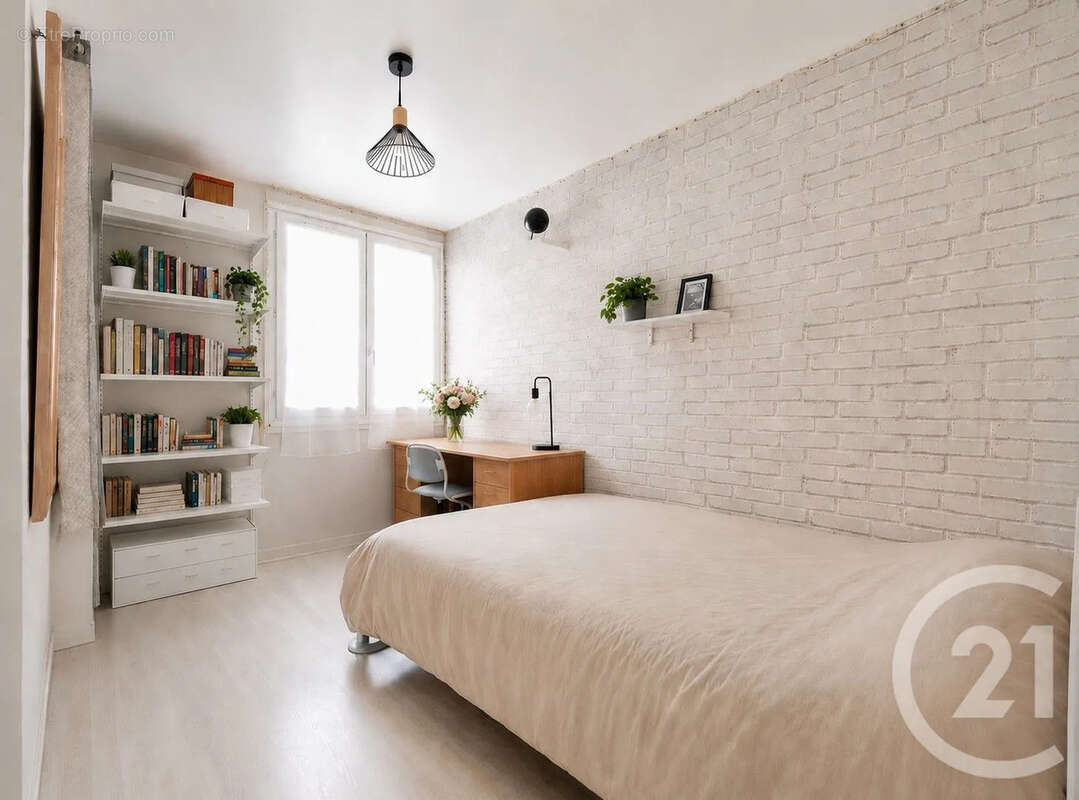 Appartement à SAINT-MAUR-DES-FOSSES