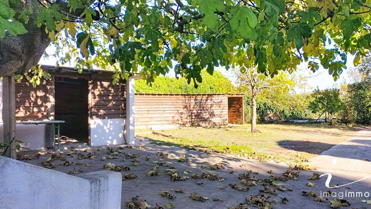 Maison à COURNONTERRAL