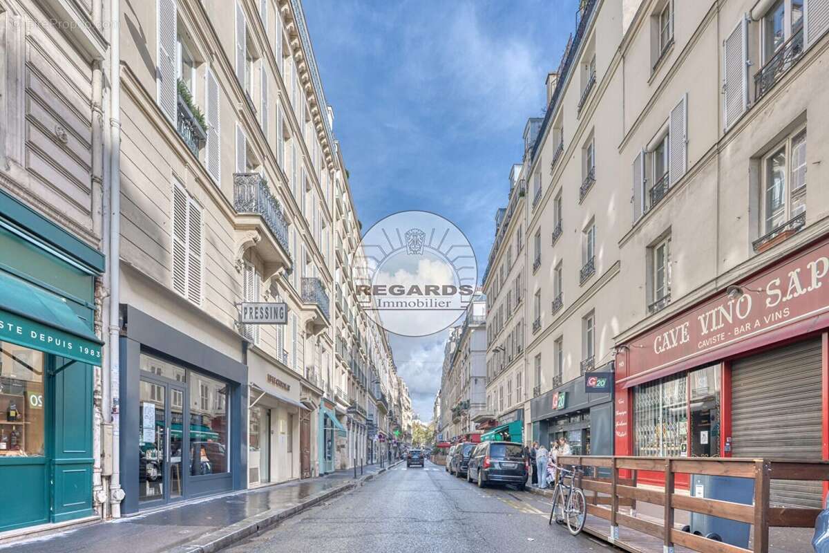 Appartement à PARIS-7E