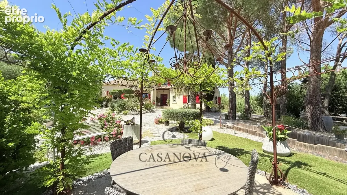 Villa revisitée, art de vivre à la campagne, dépendance, piscine chauffée, sur 2300 m² de terrain constructibles - photo 25