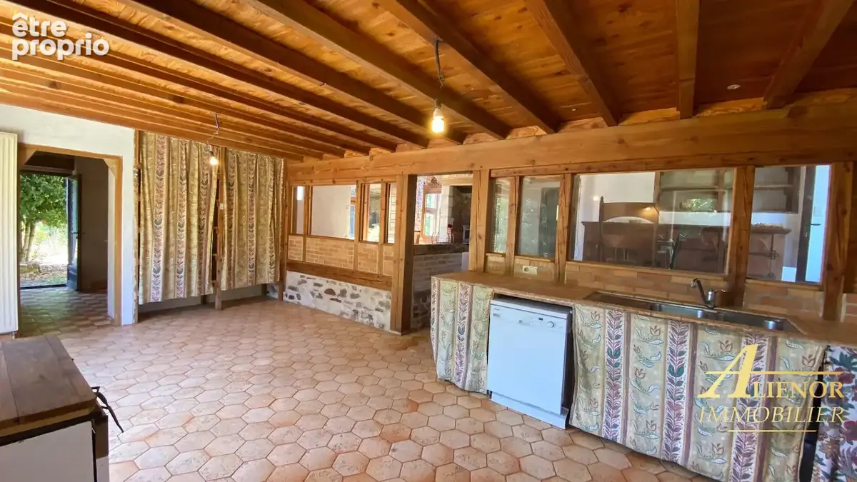Maison en pierre atypique et écologique - 2 espaces indépendants - Villars 24530 - photo 6