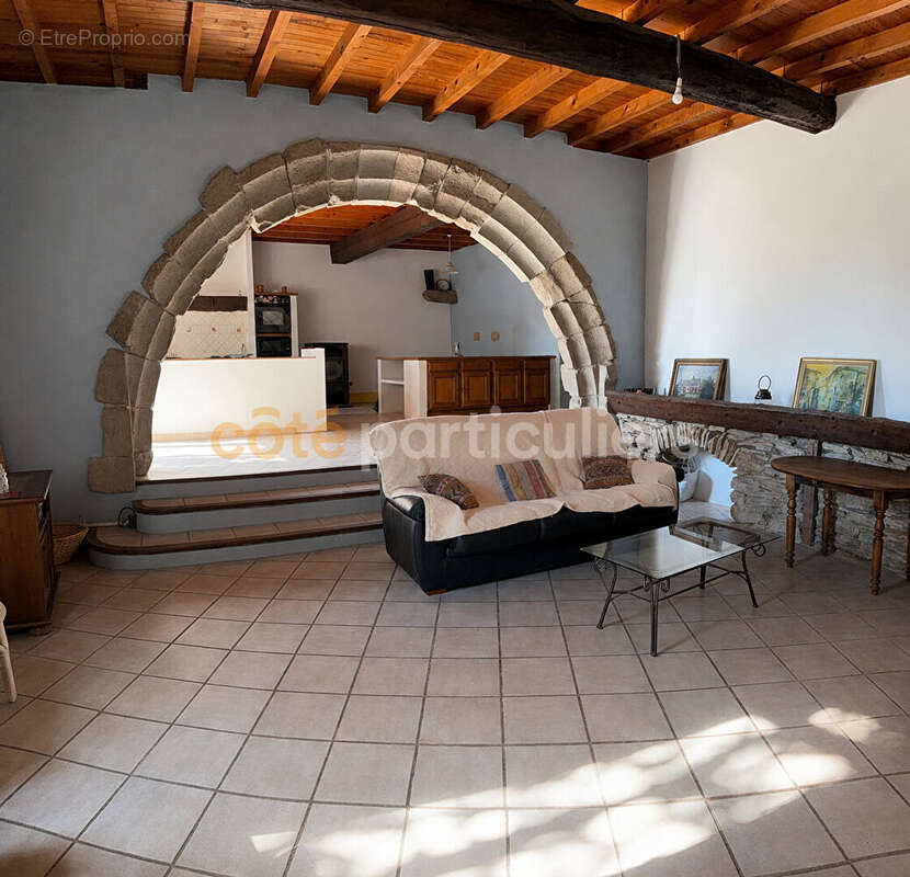 Maison de caractère en pierre, Hameau des Tuileries d'Affiac . Peyriac-Minervois - photo 6