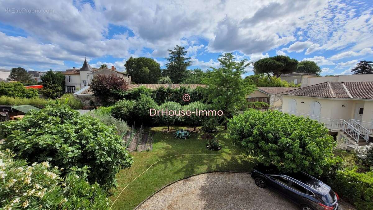Maison 222 m² à Eysines  - photo 30
