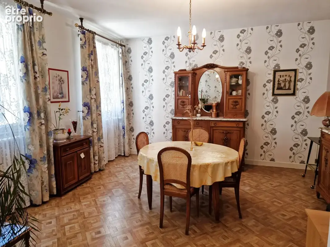Centre ville appartement avec stationnement - photo 2