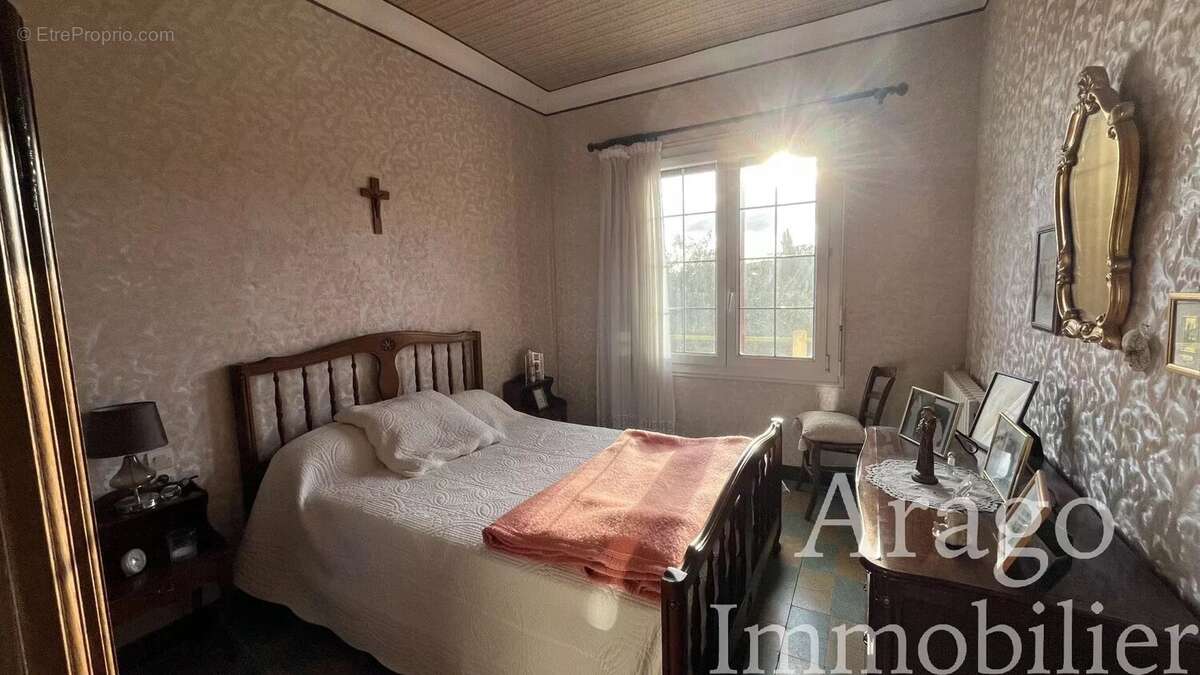 Maison à PEYRESTORTES