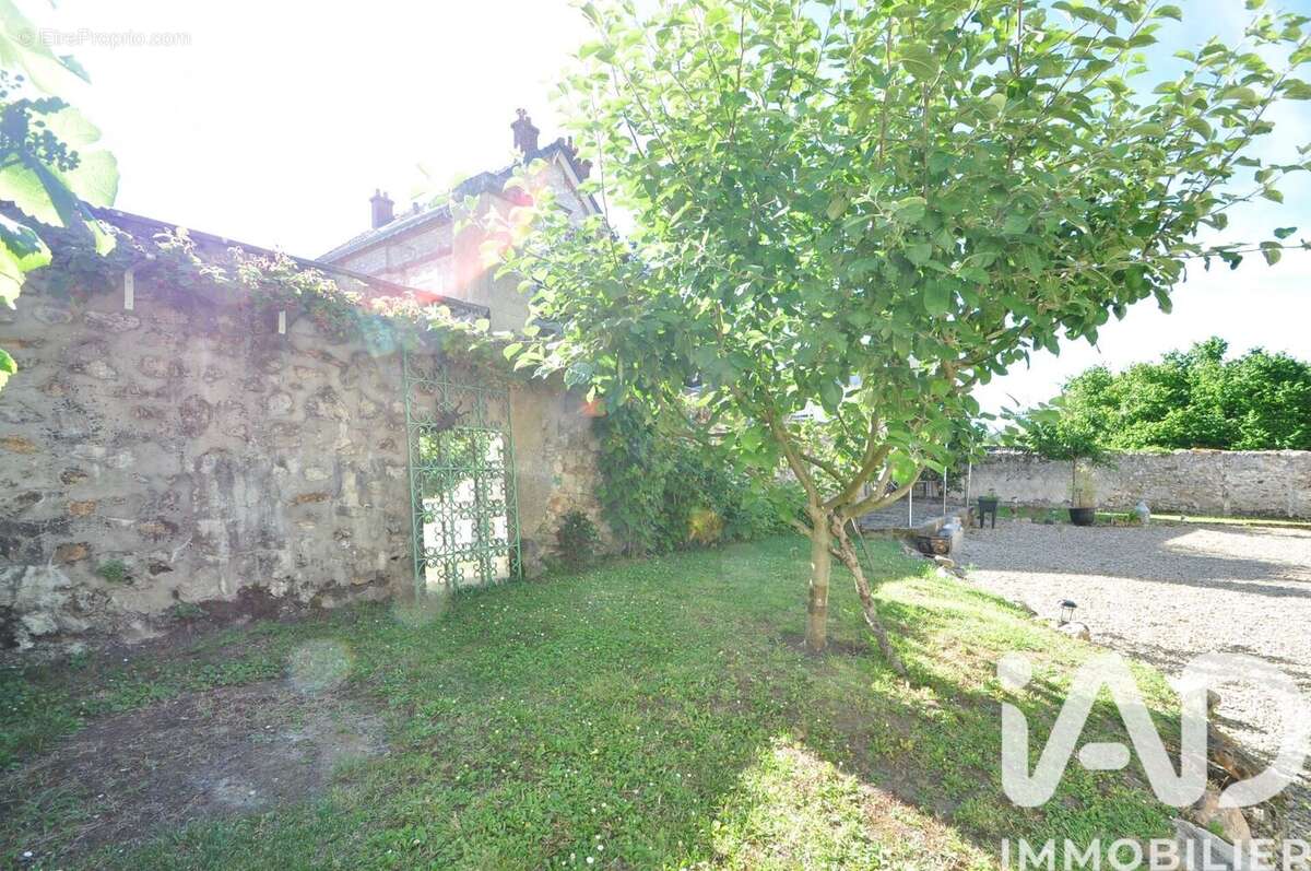 Maison 130 m² à Dampmart  - photo 3