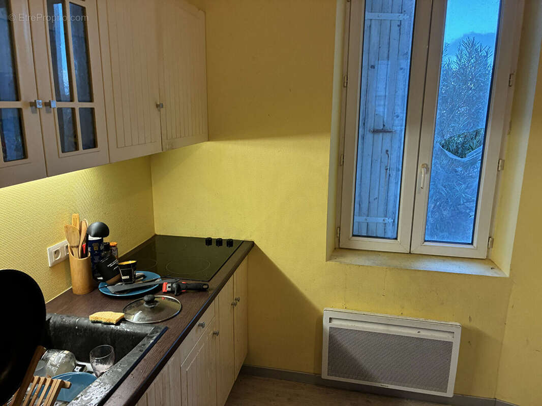 Appartement à MARENNES