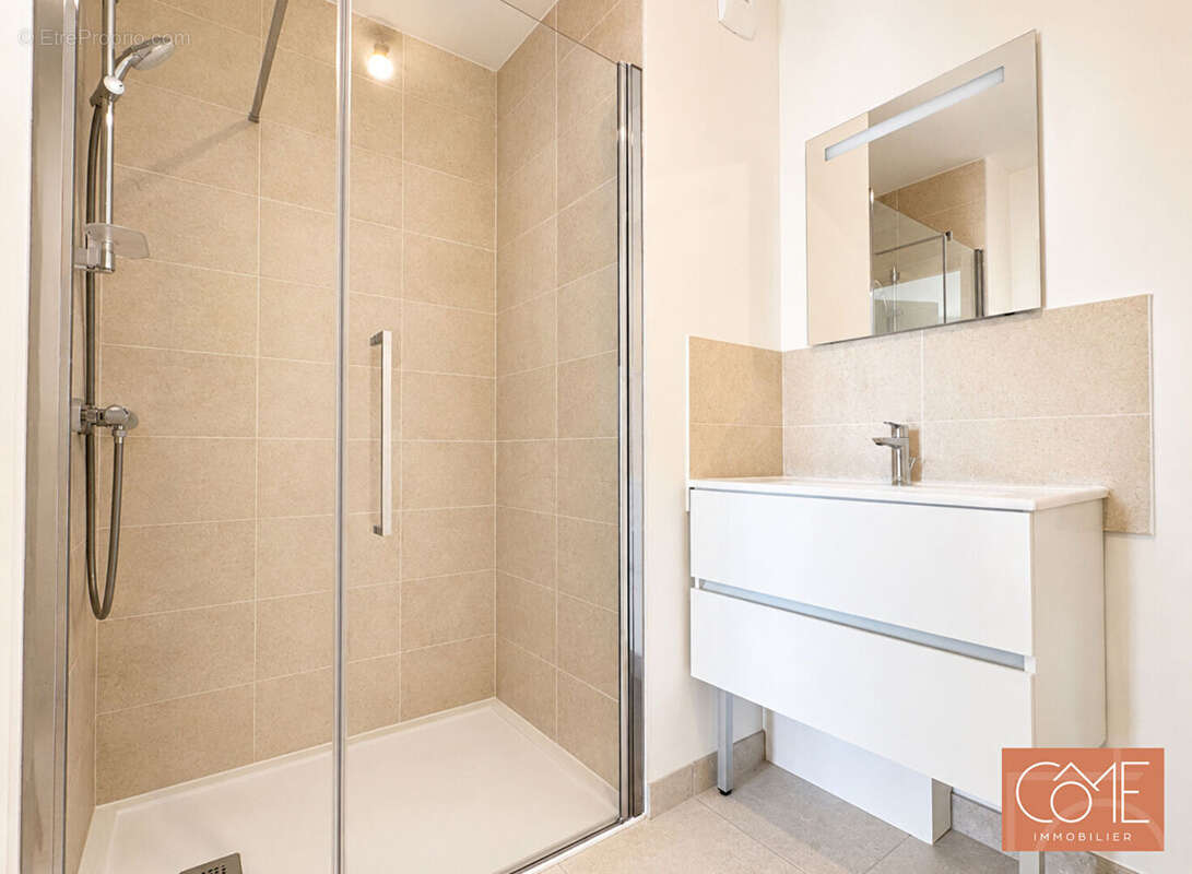 Grand type 2 48,33m² - balcon - avant dernier etage - parking sous-sol - centre-ville - saint-grégoire - photo 6
