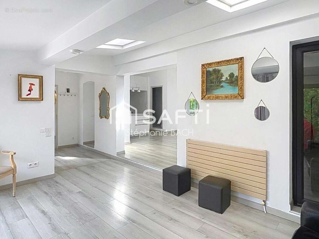 Photo 6 - Maison à MARSEILLE-12E