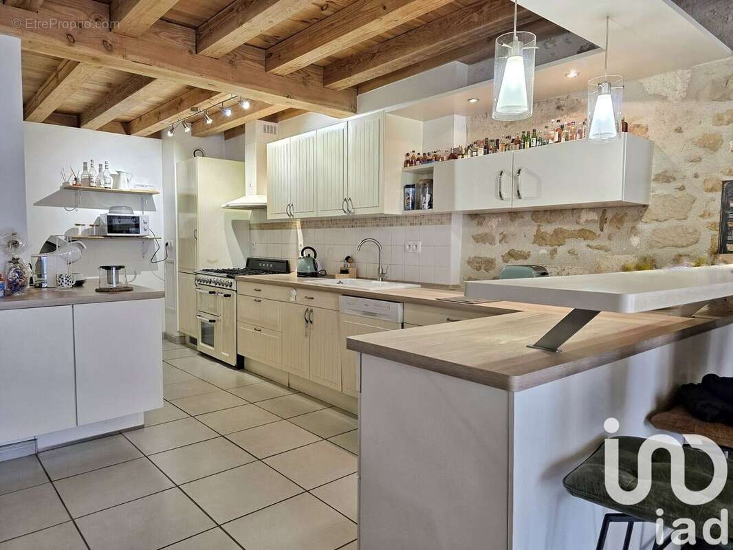 Photo 2 - Maison à GOND-PONTOUVRE