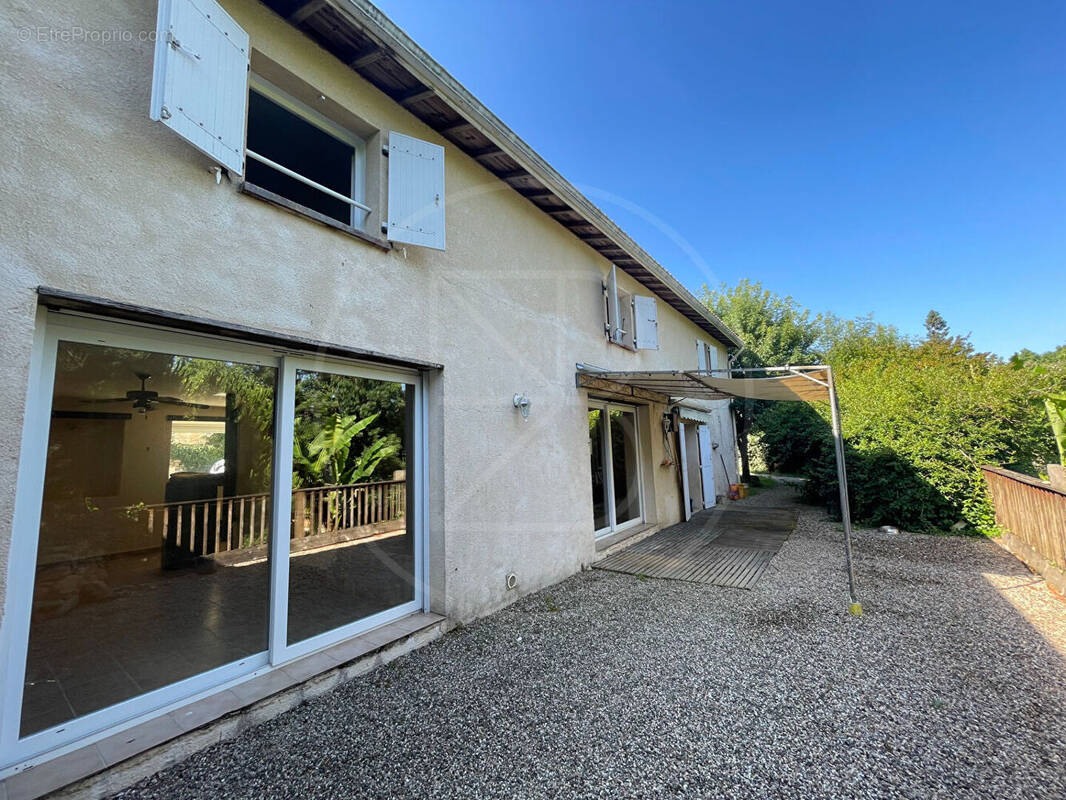 Maison à SAUVETERRE-DE-GUYENNE