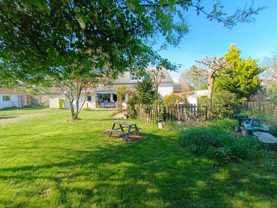 Maison à CHILLEURS-AUX-BOIS