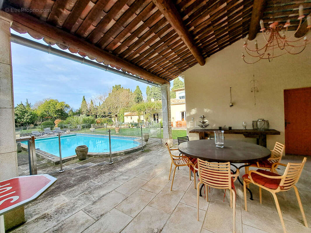 Maison à SAINT-REMY-DE-PROVENCE
