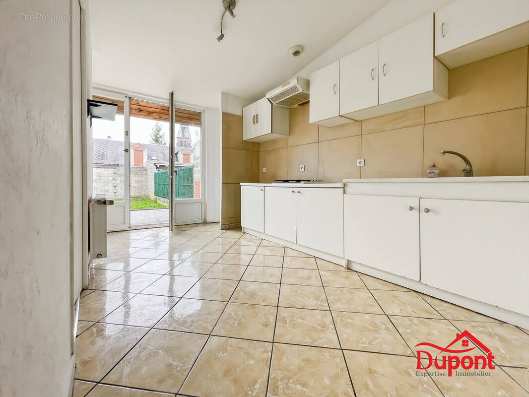 Maison à SAINT-QUENTIN