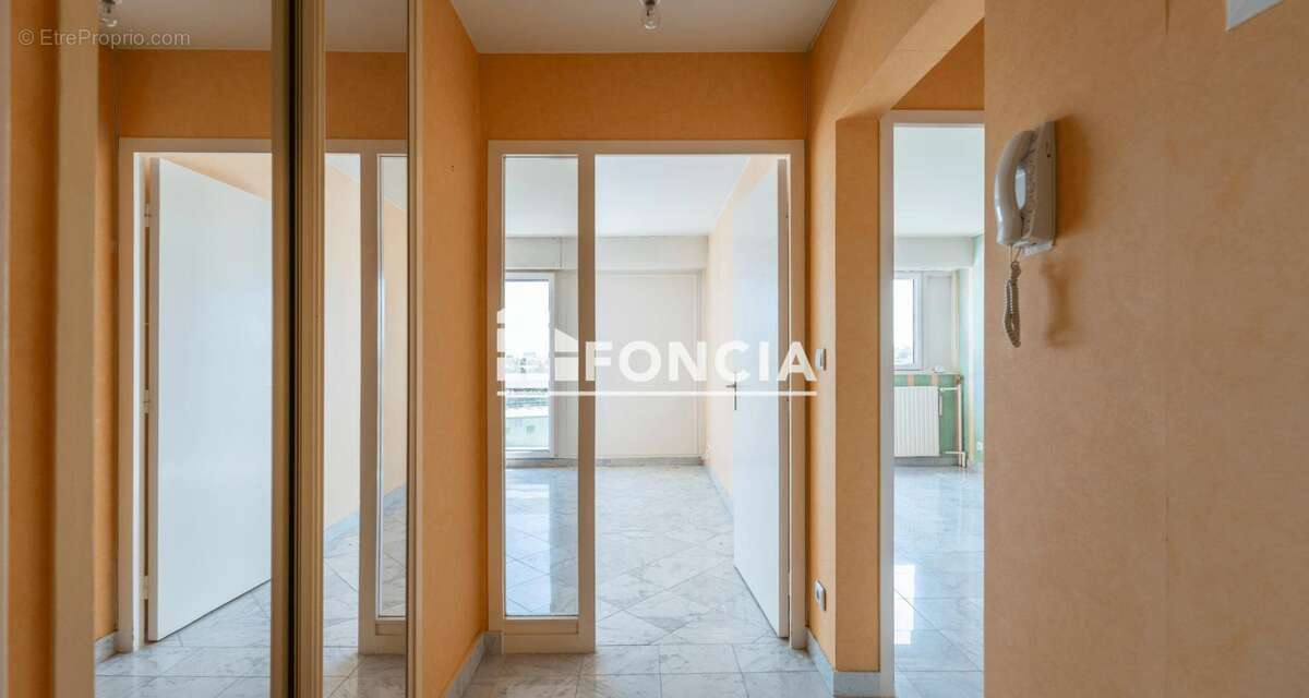 Appartement à RUEIL-MALMAISON