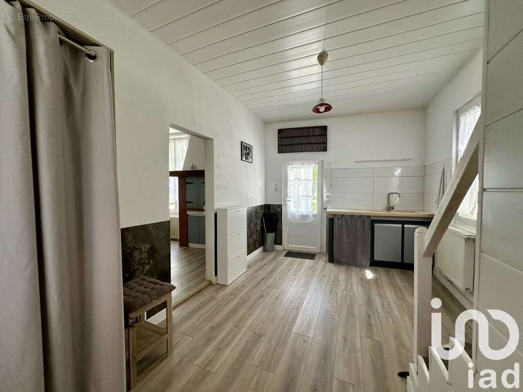 Photo 4 - Maison à LAGRUERE