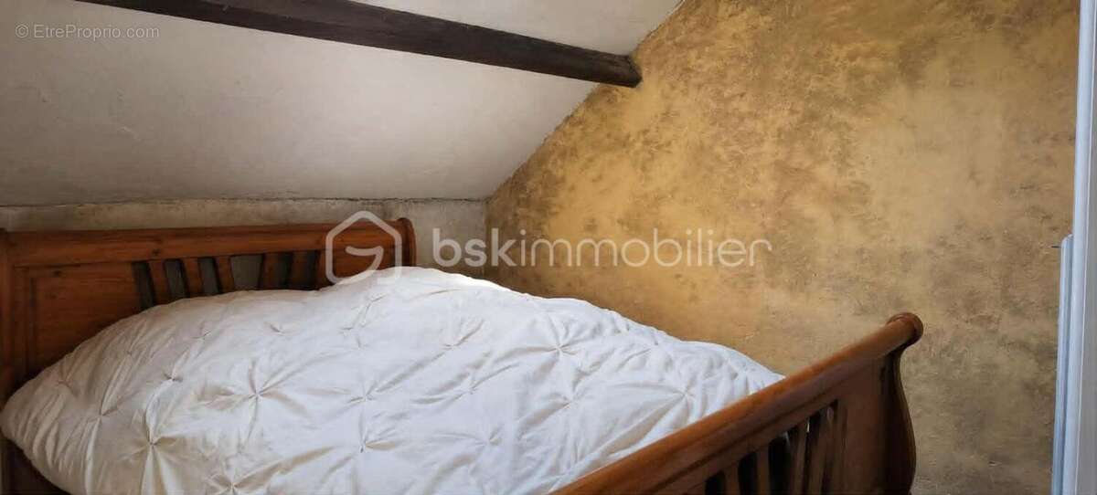 Maison en pierre de 83 m2 avec 5380 de terrain - photo 8