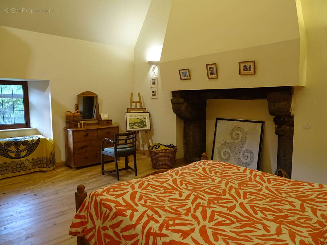 Maison à KERGRIST-MOELOU
