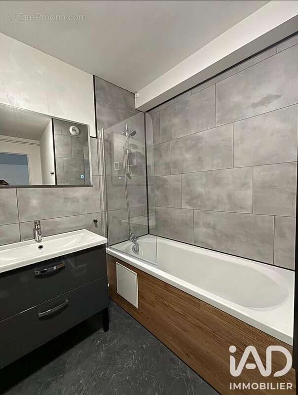 Appartement 370 m² à Sedan  - photo 8