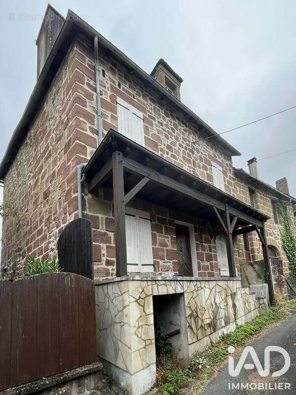 Photo 1 - Maison à ALLASSAC
