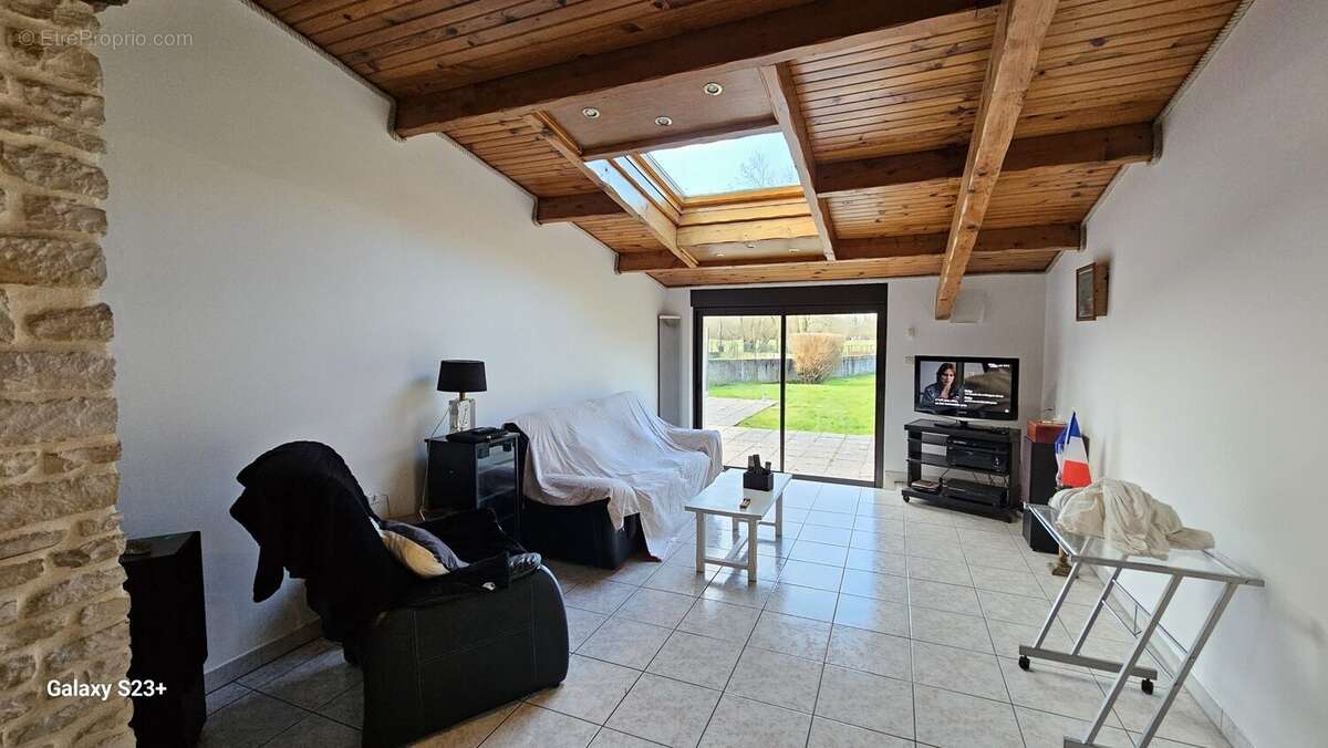 Maison à SAINT-HILAIRE-LA-PALUD
