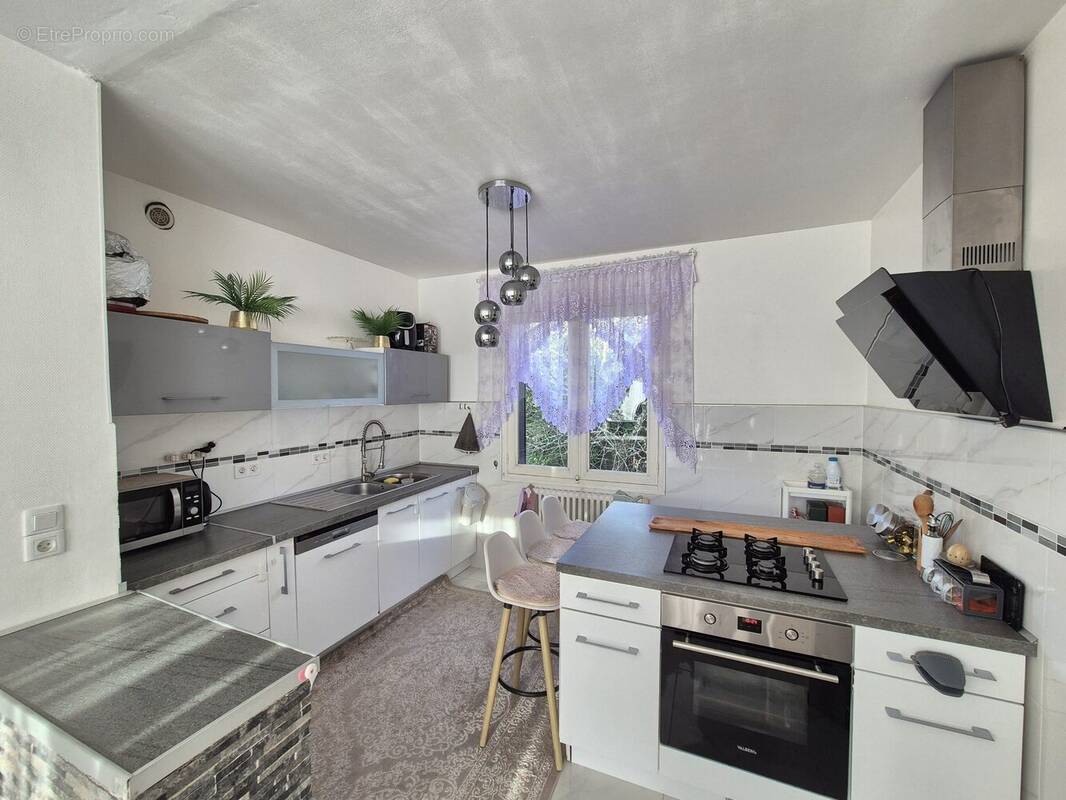 Appartement à BELLAC