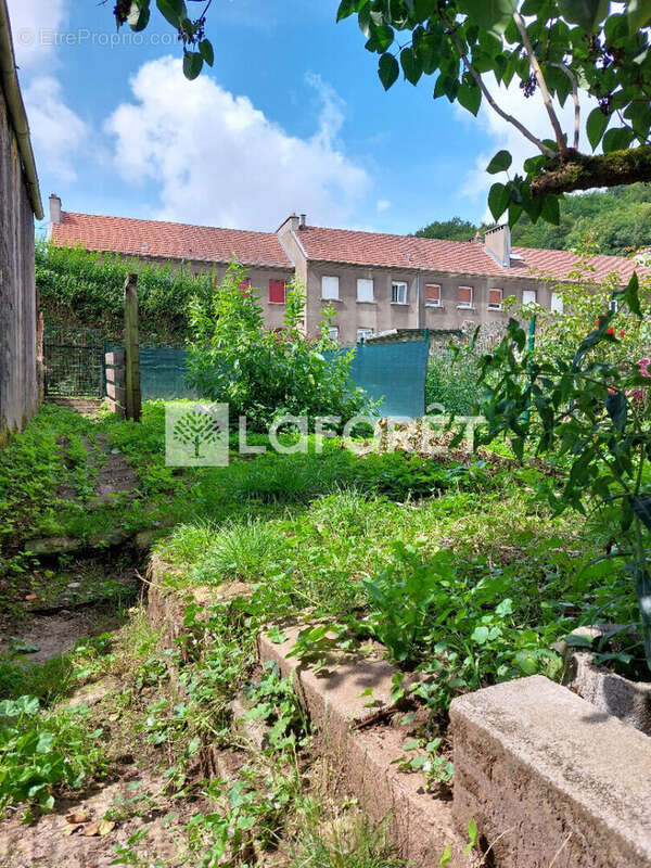 Maison à AUDUN-LE-TICHE