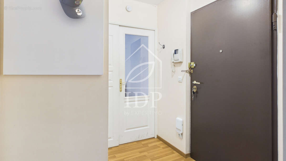 Appartement à CORBEIL-ESSONNES