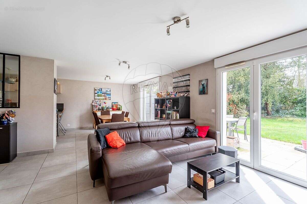 Maison 4 chambre(s) à vendre - photo 3