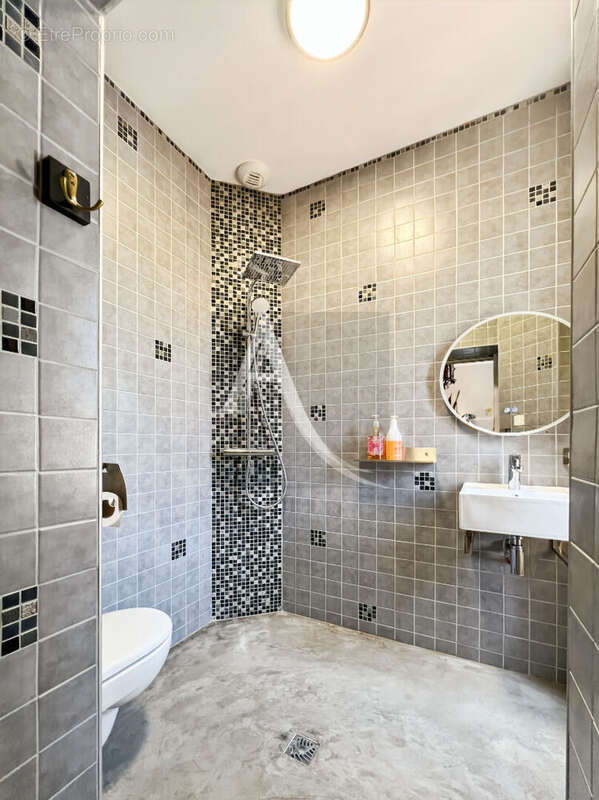 Maison à SAINT-VITE