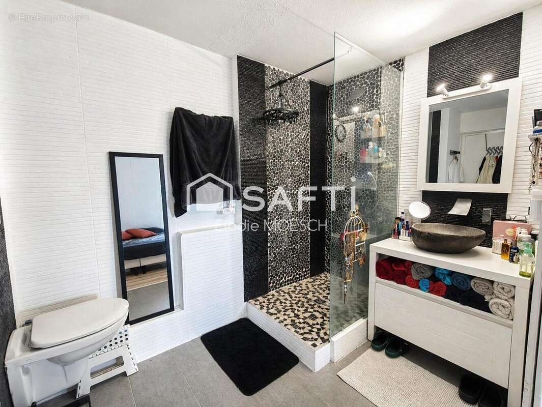 Photo 7 - Appartement à LE LAMENTIN