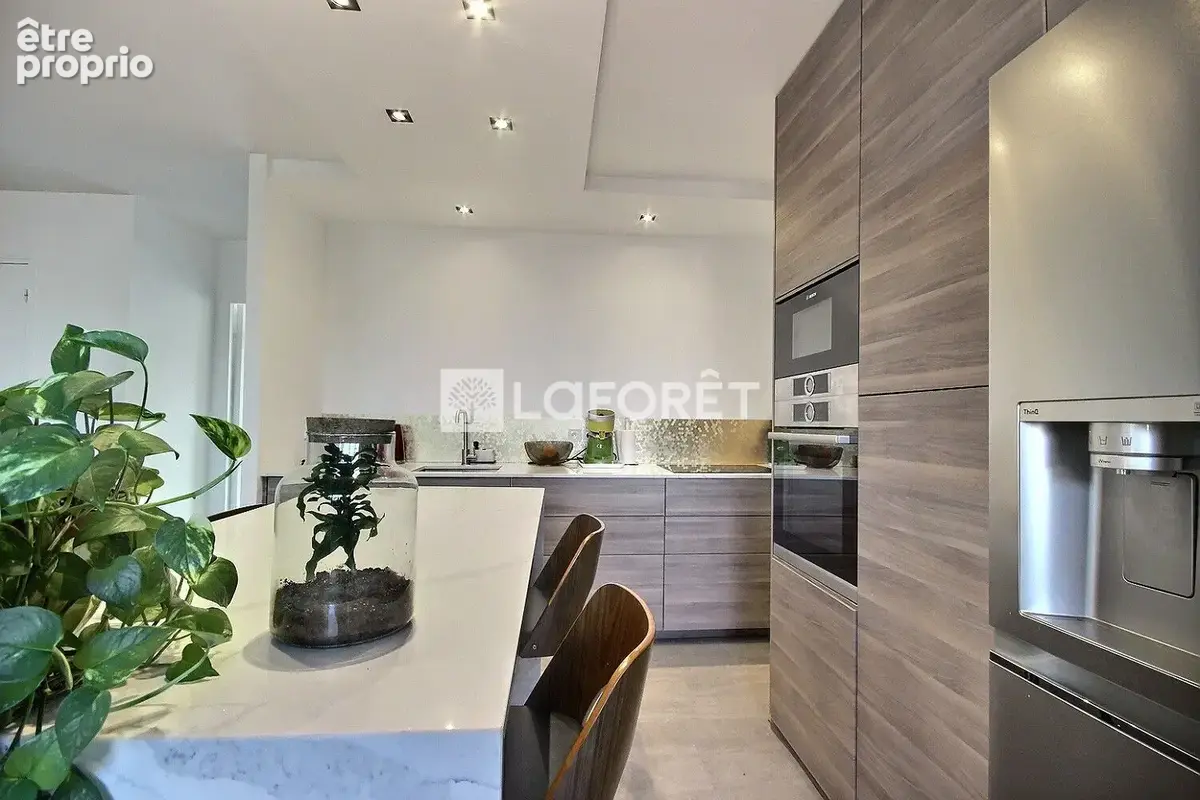 Appartement Courbevoie 3 pièce(s) 70 m2 - photo 8