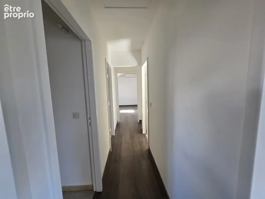 Appartement 75 m² à Le Tampon  - photo 9