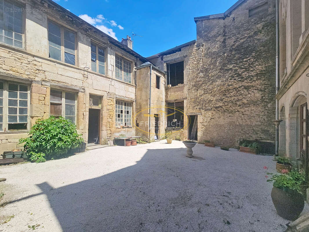Maison à JOINVILLE