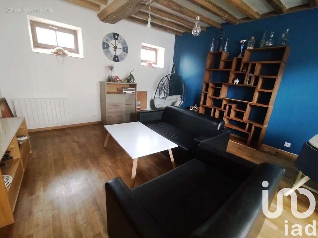 Maison 111 m² à La Chapelle-Souef  - photo 2