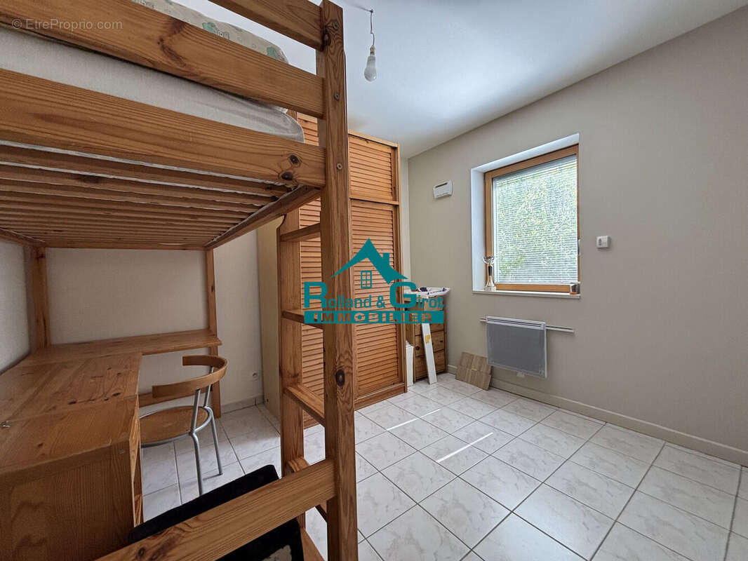 Maison à SAINT-SULPICE-LA-FORET