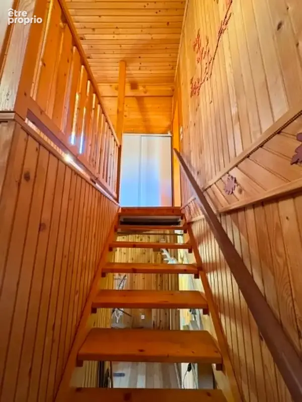 À vendre – Rare sur le secteur – Chalet à La Faurie (05) - photo 8