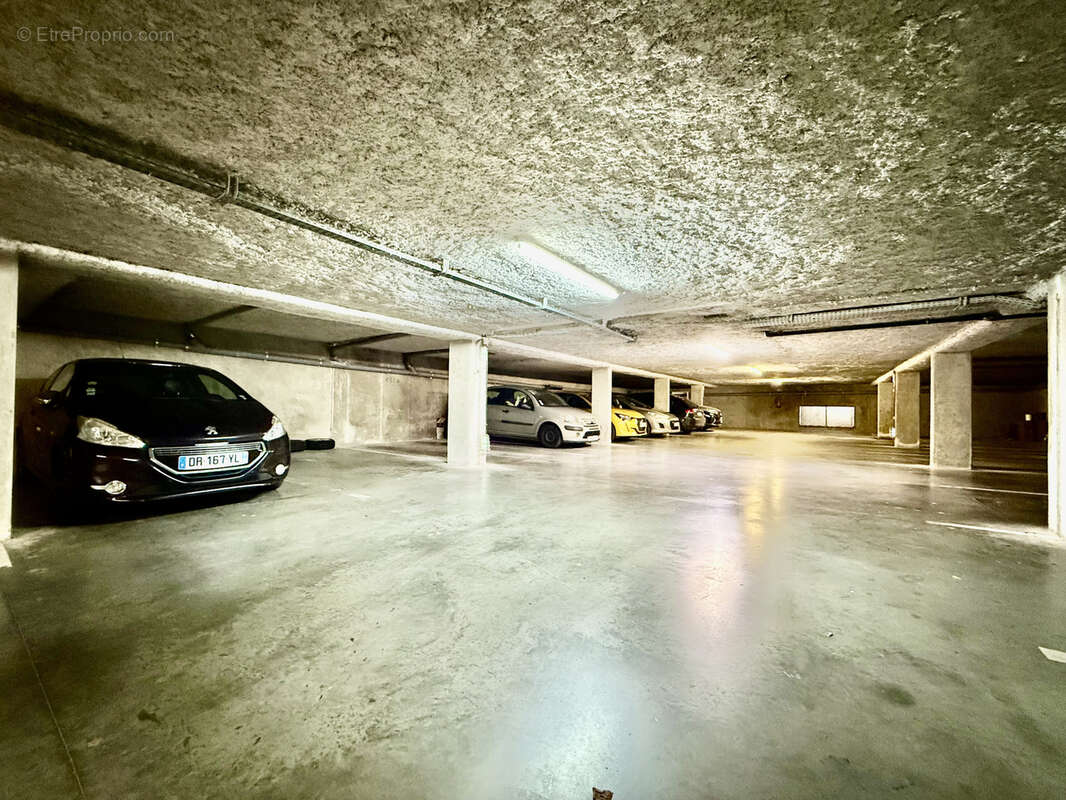 Appartement à L&#039;ISLE-D&#039;ABEAU