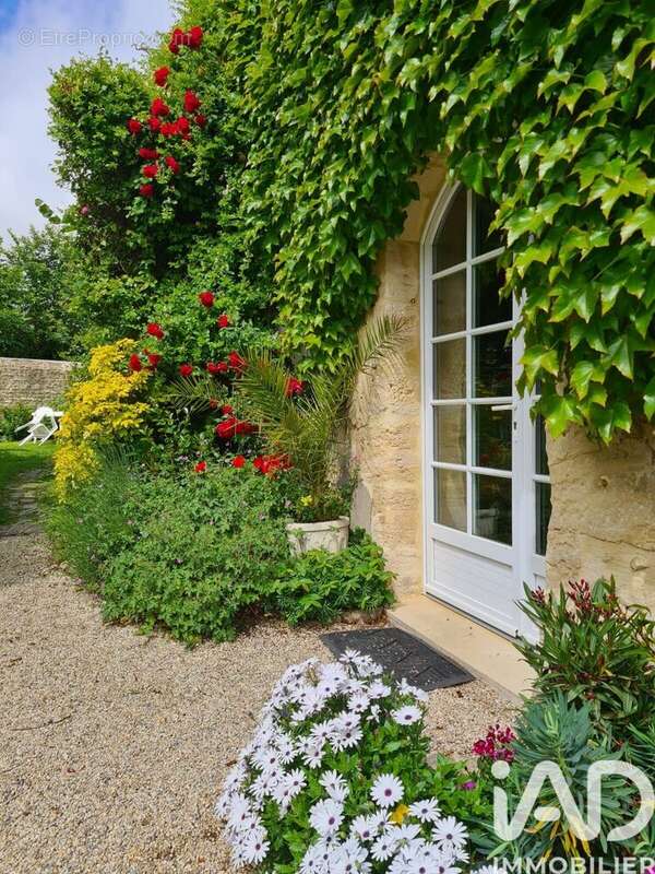 Photo 8 - Maison à VAUX-SUR-AURE